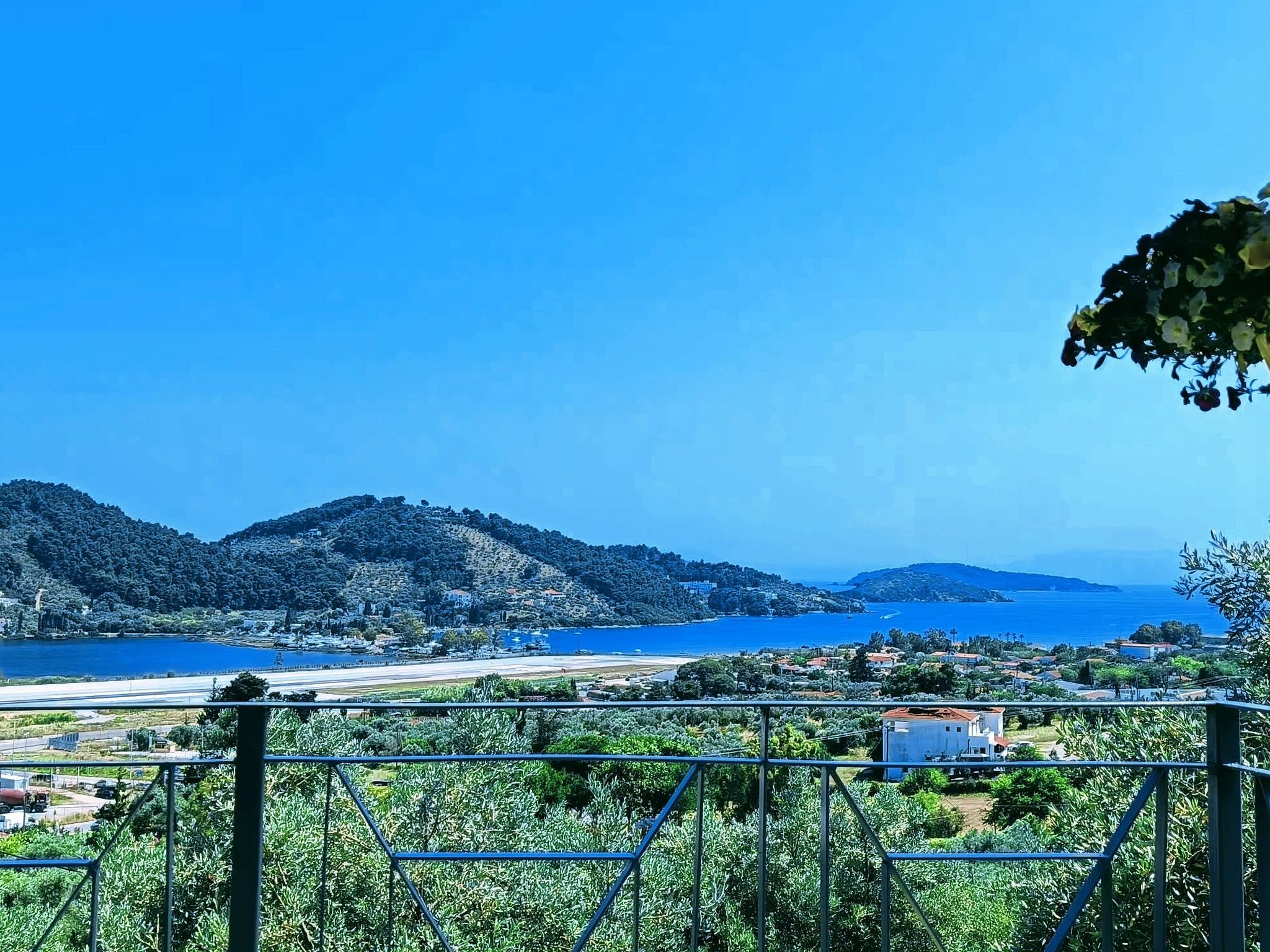 SkyFrame Villa mit atemberaubendem Blick auf das Meer...