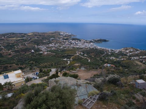 für 8 Personen in Agia Pelagia, Kreta