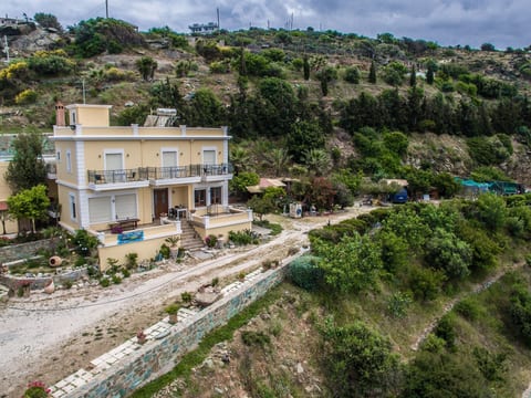 für 8 Personen in Agia Pelagia, Kreta