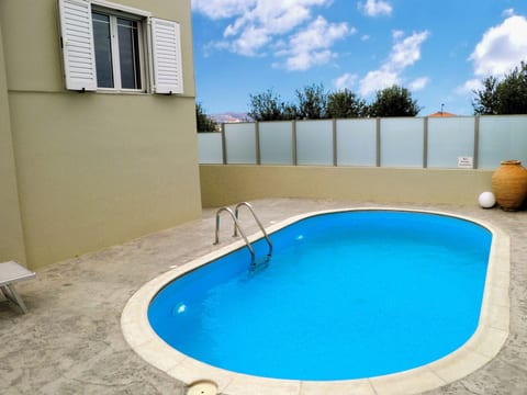 Haus in Agii Theodori mit privatem Pool und Panoramablick