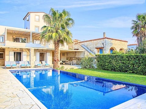 Cretan Mansion mit beheiztem Pool