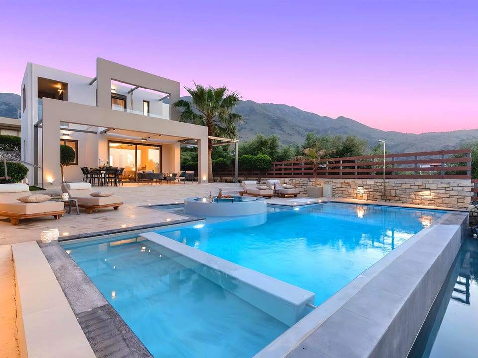 Minoas Villa mit Whirlpool - Georgioupoli