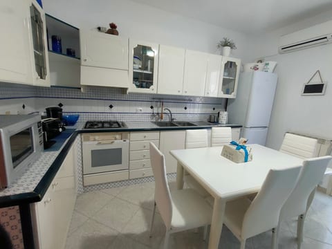 Wohnung für 6 Personen, mit großer Terrasse und Meerblick