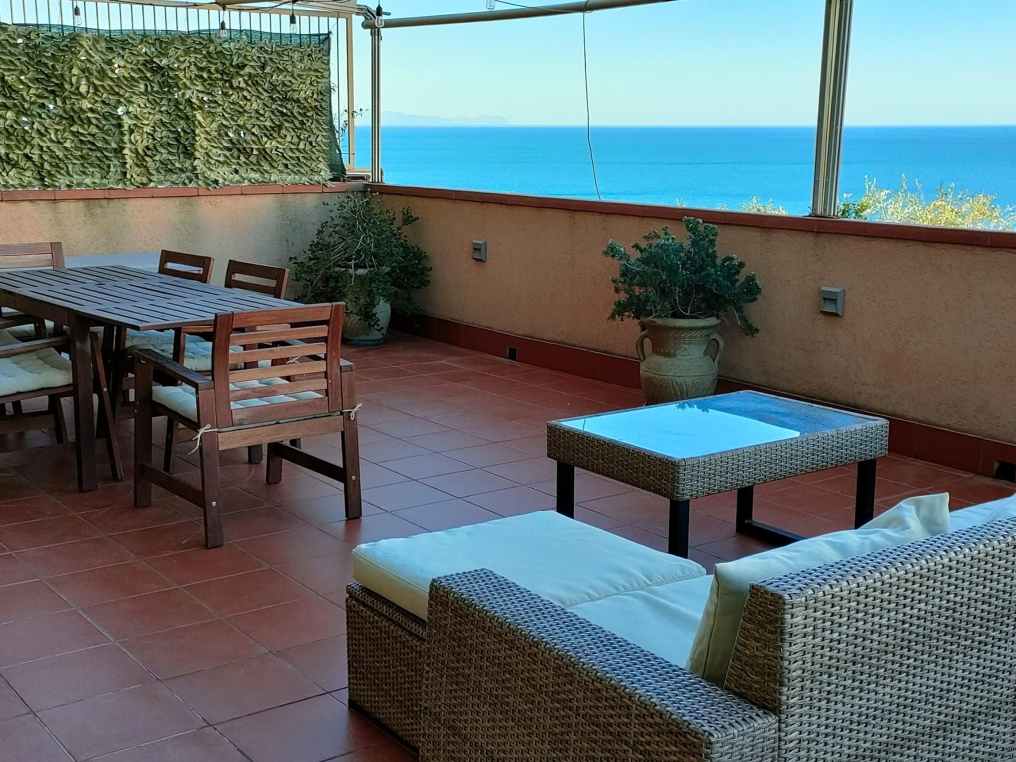 Wohnung für 6 Personen, mit großer Terrasse und Meerblick