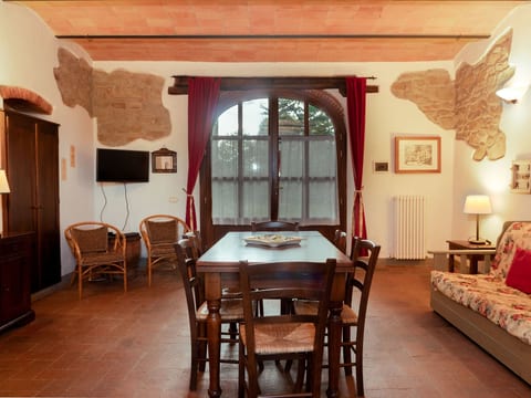 Filippo' Ferienwohnung mit Schwimmbad