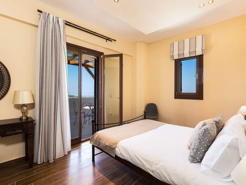 Family Villa Privater Pool Grillplatz Meerblick
