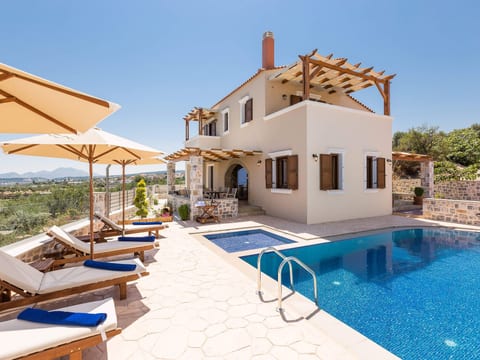 Family Villa Privater Pool Grillplatz Meerblick