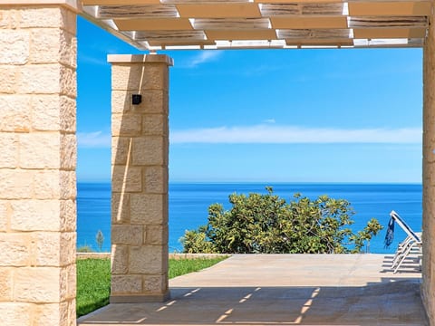 in Georgioupoli mit Privatem Pool und Meerblick