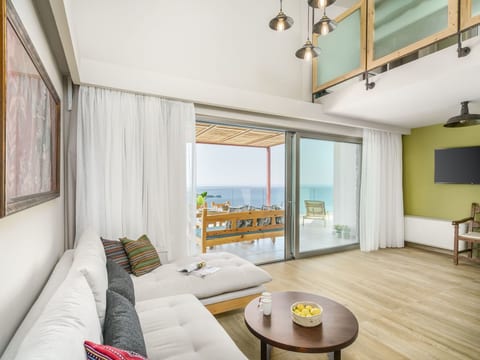 Neue Villa mit privatem Pool und BBQ, 2.5km zum Strand