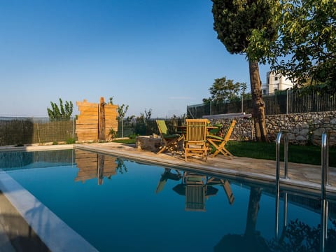 Traditionelle Villa, privater Pool, 5km zum Strand