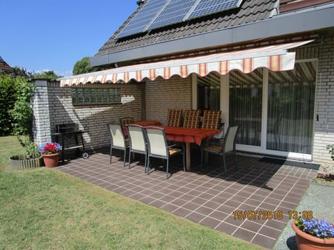 Familienfreundliches Einfamilienhaus "Adrian"