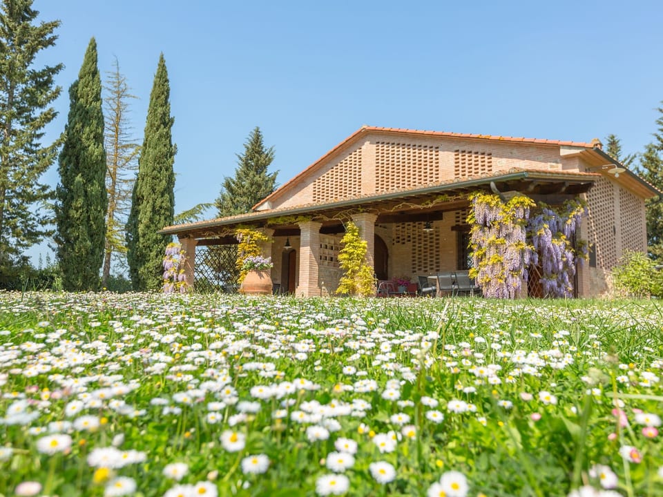 Appartamento 'Girasole Canale' con piscina - Peccioli