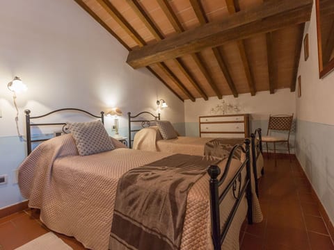 Wohnung 'Girasole Canale' mit Schwimmbad
