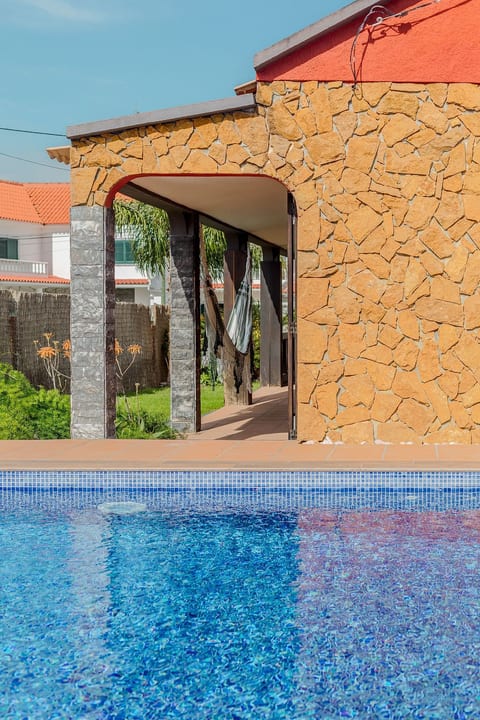 Aroeira Pool House