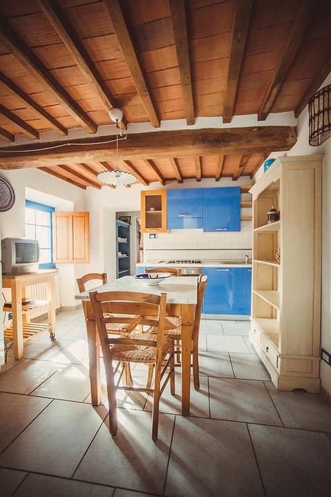 Wohnung 'Settimo Cielo7' mit Schwimmbad