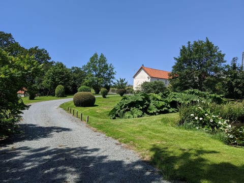 Landgut "La Vacherie" mit Terrasse