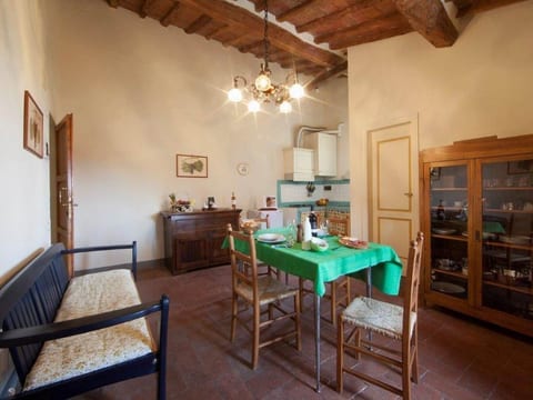"Ciclamini capponi