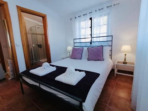 Luxuriöse Villa nur wenige Schritte vom Strand entfernt