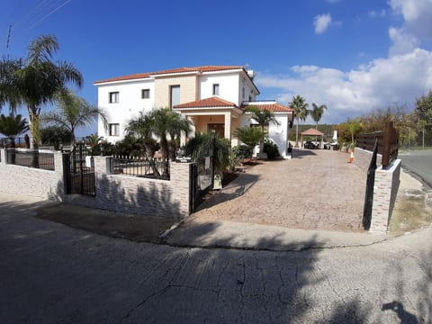 Villa Nayia Paradise with stunning views