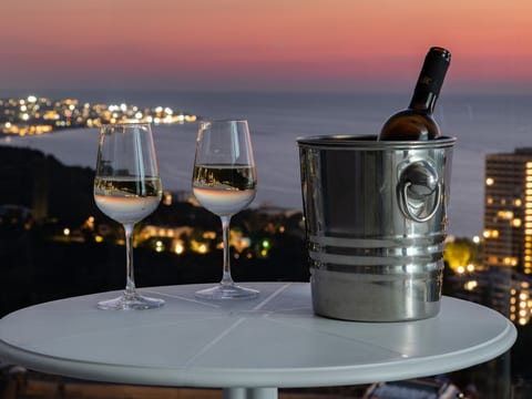 Rhodes Skyline Suites