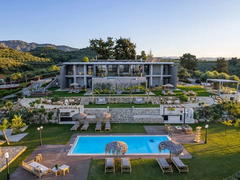 Haus in Theriso mit privatem Pool