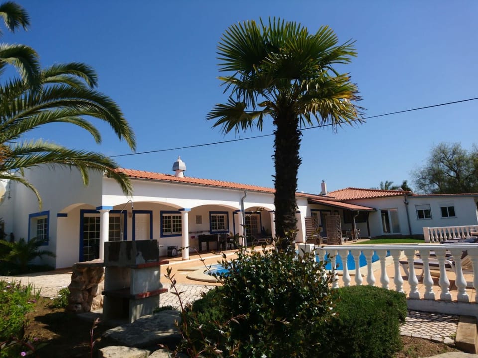 avec terrasse et piscine commune - Lagos