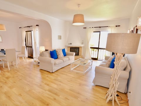 für 9 Personen ca. 147 m² in Porches, Algarve (Westalgarve)