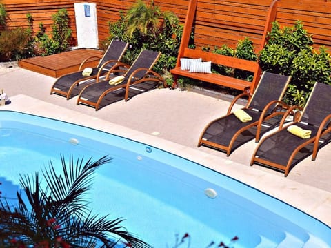 "Despina's Terrace"