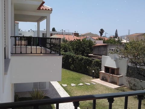 Wohnung mit Terrasse
