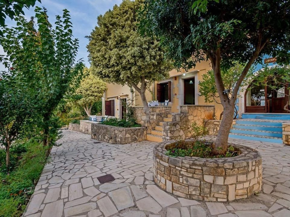 Gruppenunterkunft auf Kreta - separate Häuser - Almyrida
