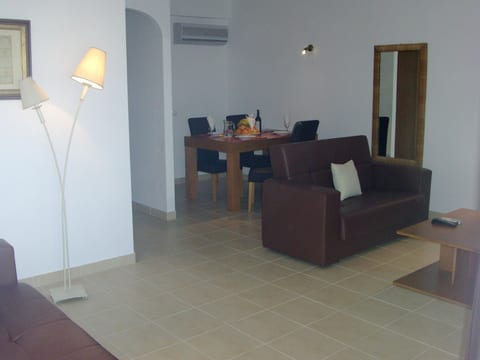 Wohnung mit Balkon
