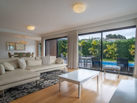 Ferienvilla "Gold Villa" mit eigenem Pool