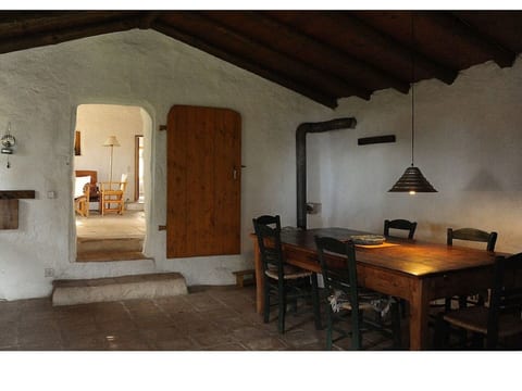 Elia Spiti