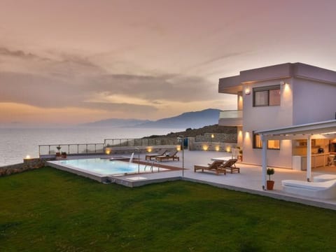 Delfini Villa