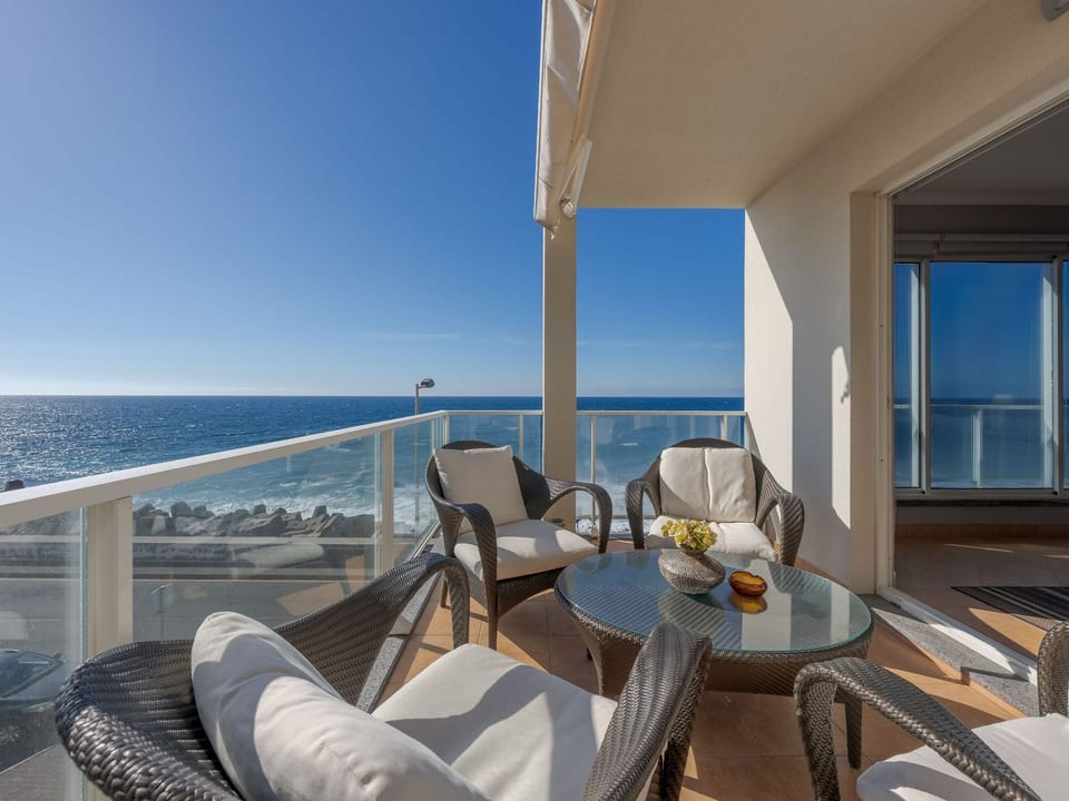 Bel appartement en bord de mer - Arco da Calheta