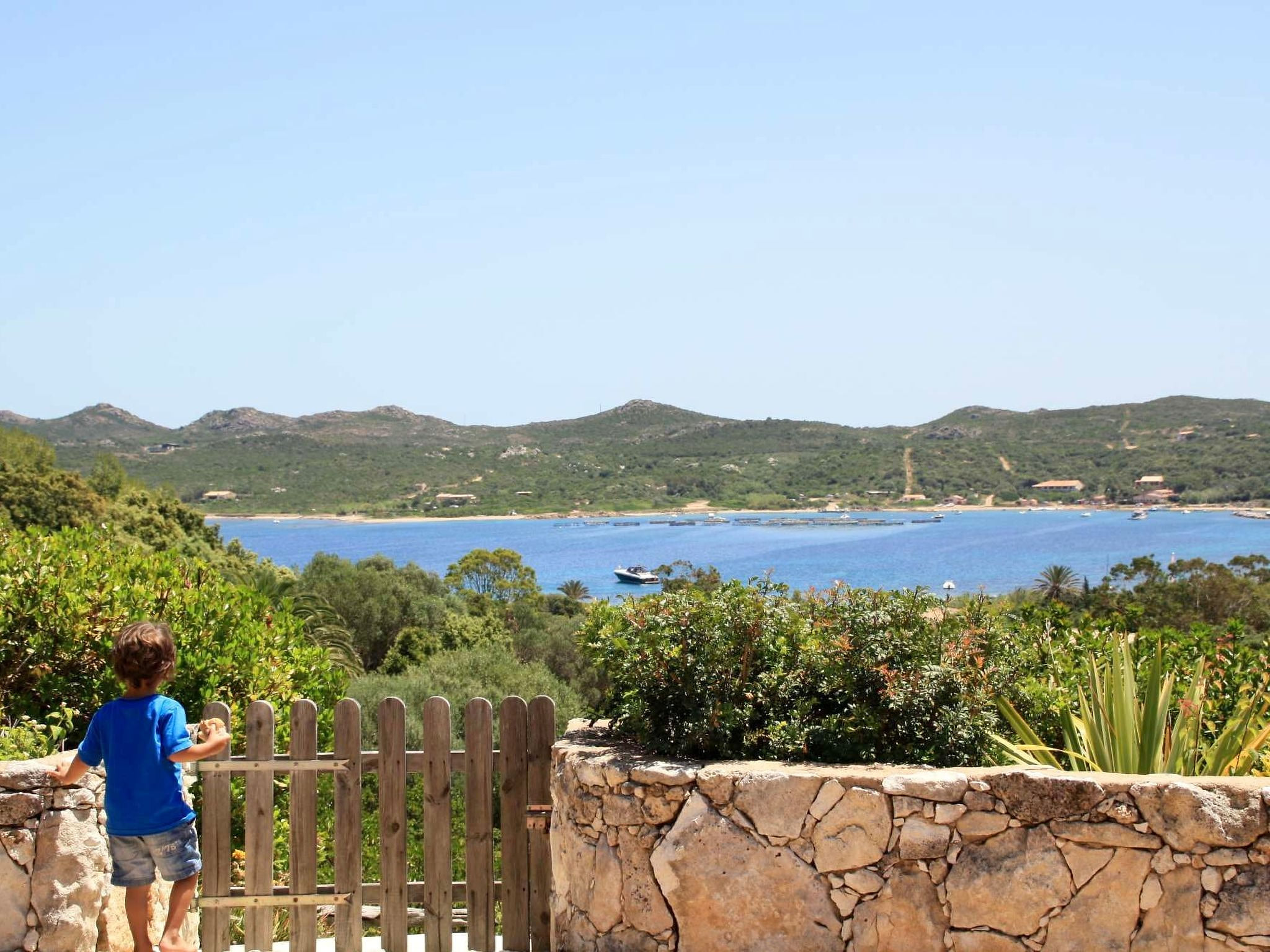 mit Meerblick, 500m bis zum Strand