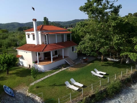Simos in Paleokastro