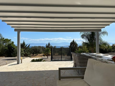 Anwesen "Villa Livadia" mit Infinity-Pool