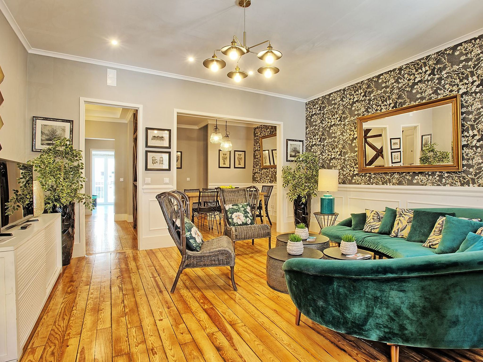Angel's Chic Duplex