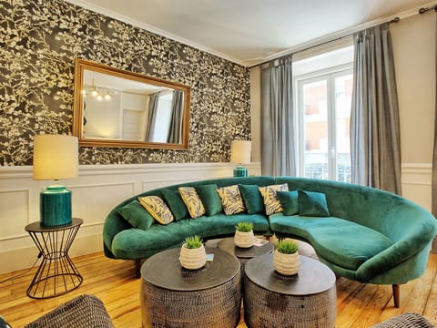 Angel's Chic Duplex