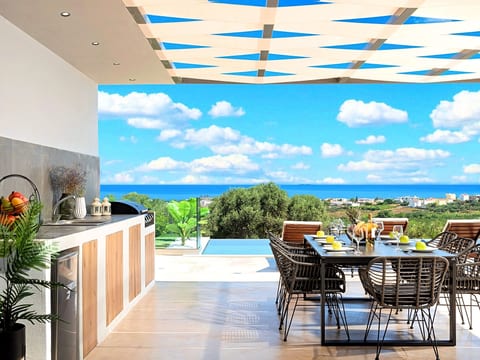 für 10 Personen in Kournas, Kreta (West-Kreta)
