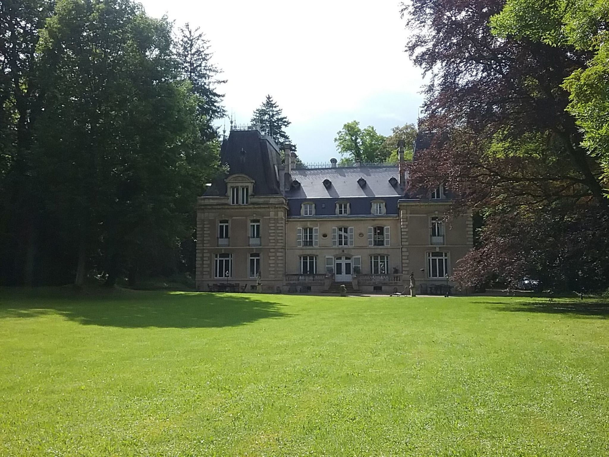 in Nantois mit Privatem Pool