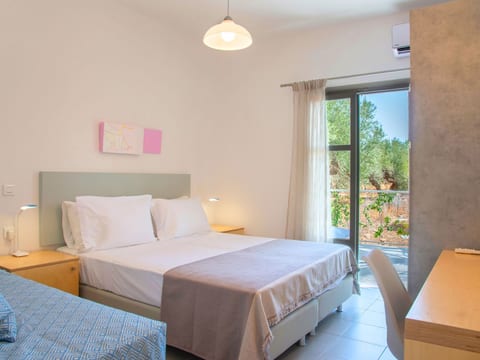 Elounda Garden Maxima Suite Beheiztes Schwimmbad