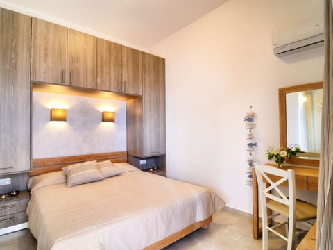 Atelier Myrtos Mare