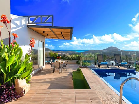 Canes Villa Beheizter Pool