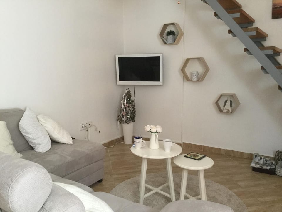 Wohnung auf einem eingezäunten Grundstück - Litomysl