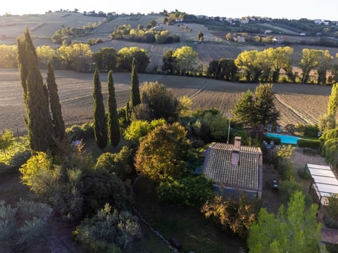 "Haustierfreundliches 'Cottage Glicini' mit Pool und Aussicht