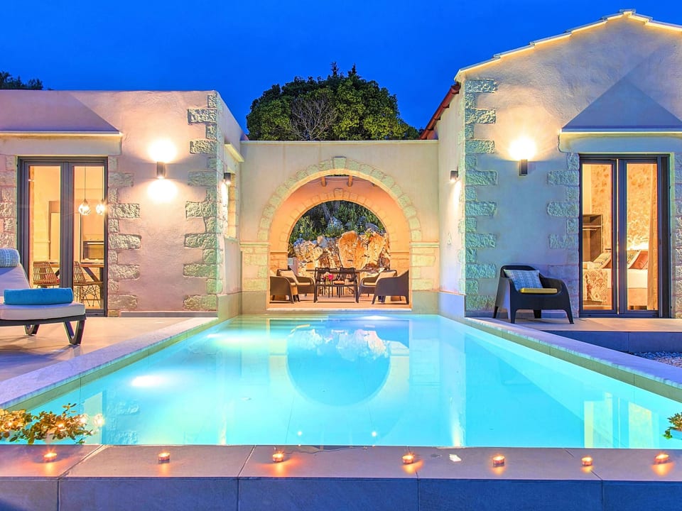 Hütte Villa Vardis avec piscine privée - Georgioupoli