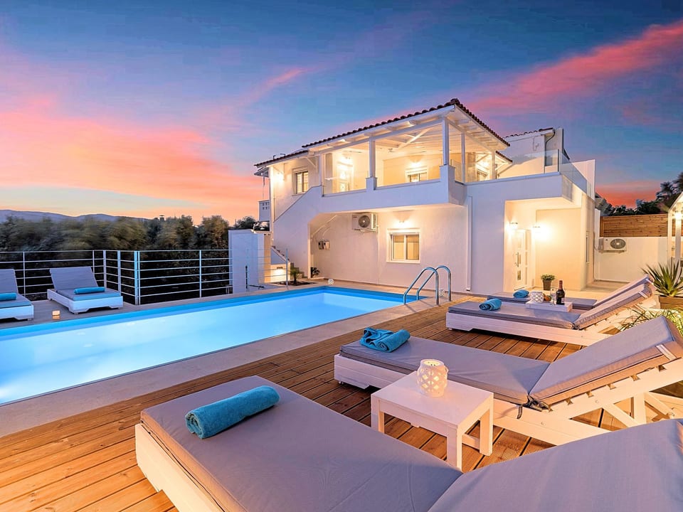 Etoile Villa Piscine Chauffée - Agios Nikolaos