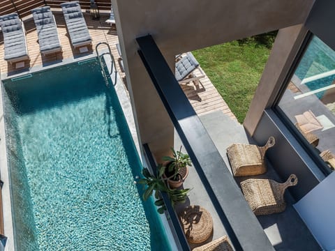 Ferienvilla mit beheiztem Pool und schöner Aussi